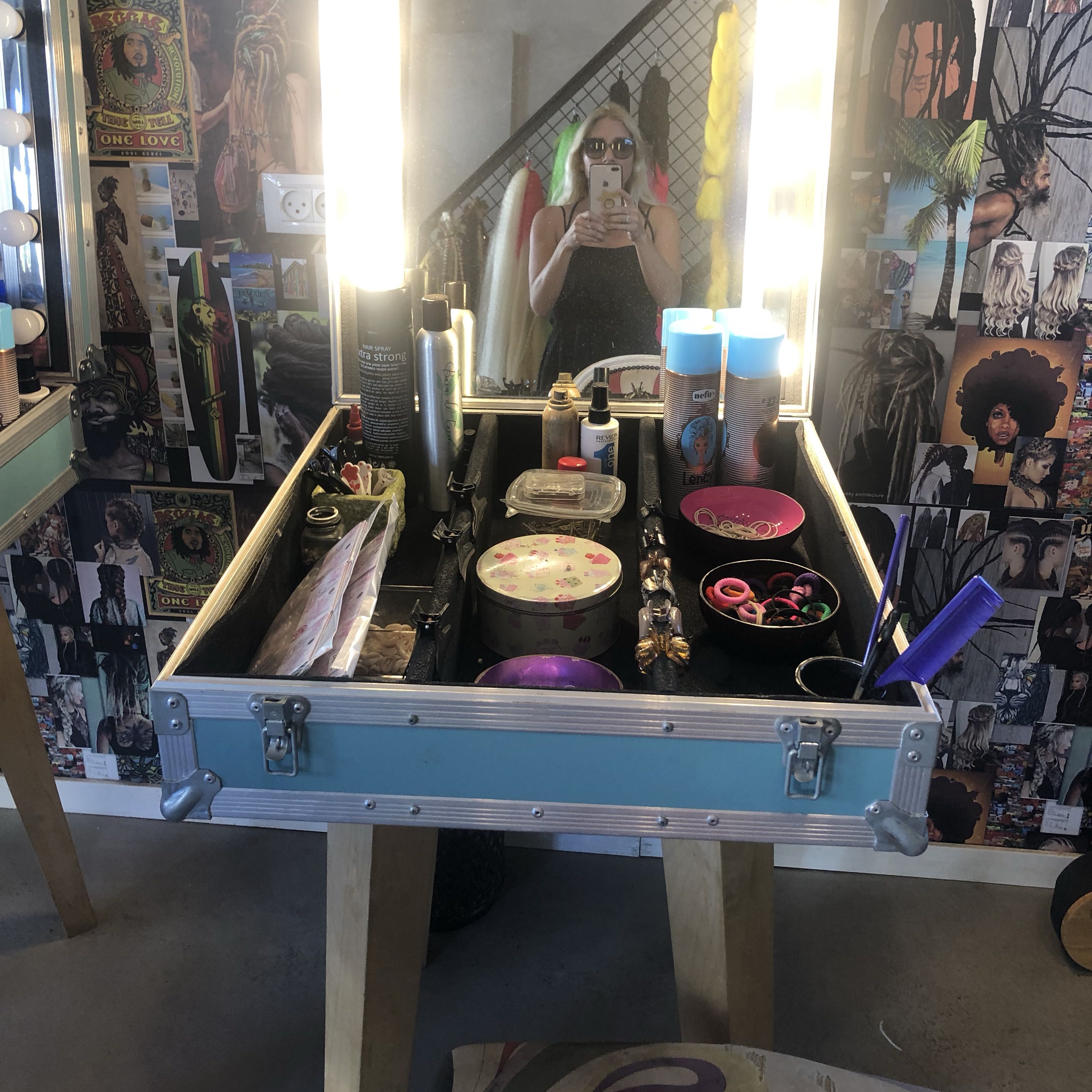 שולחנות איפור דלפק בסגנונן הוואי למכירה