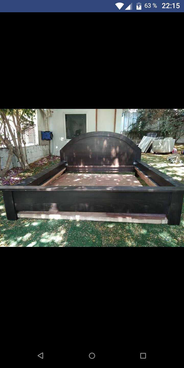 בסיס מיטה זוגית בעץ מלא