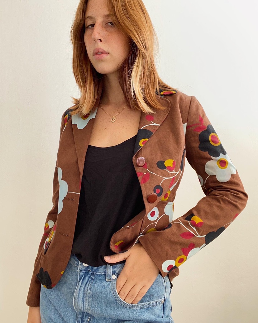 ג׳קט 70׳s חום פרחוני מושלם שלא תמצאו באף מקום אחר