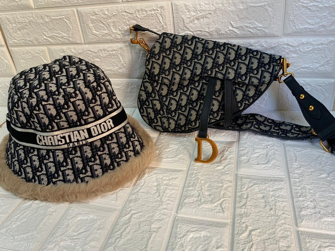 למחיר בפרטי