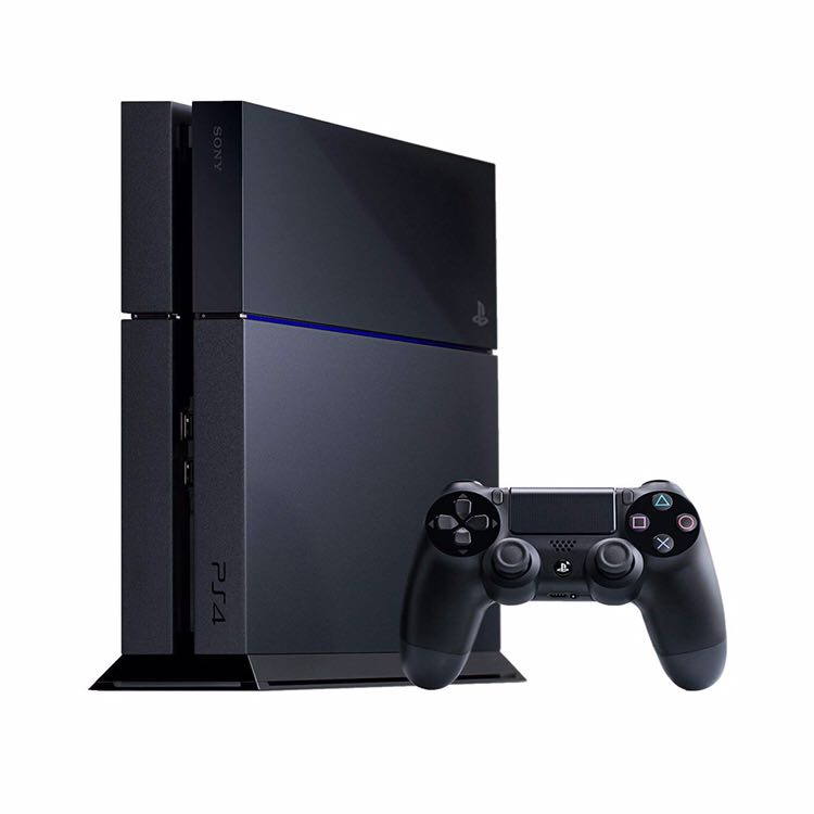 PS4 עם שתיי שלטים  