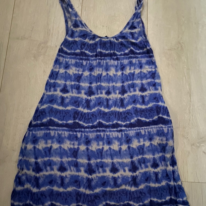 שמלת חוף מהממת 