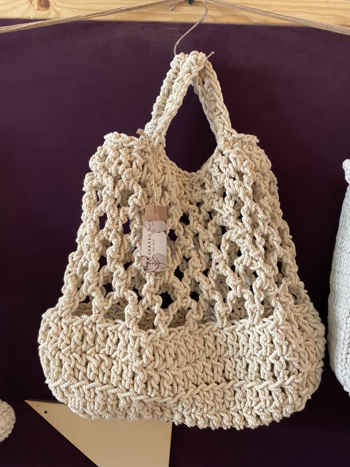 תיקים בעבודת יד