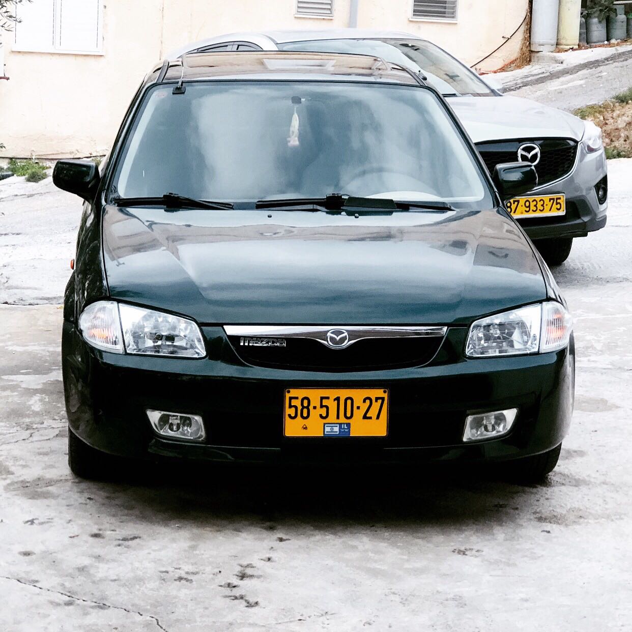 מזדה 1999 יד 2