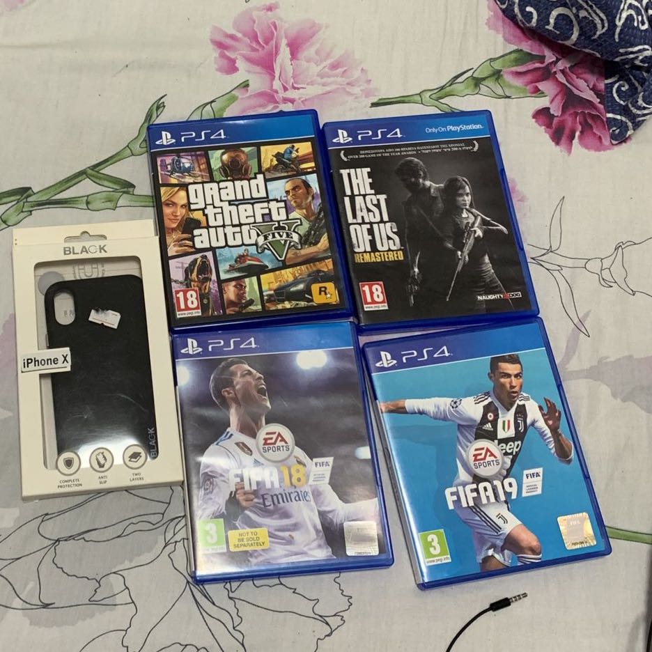 דיסקים לסוני ארבע ומגן לאייפון x