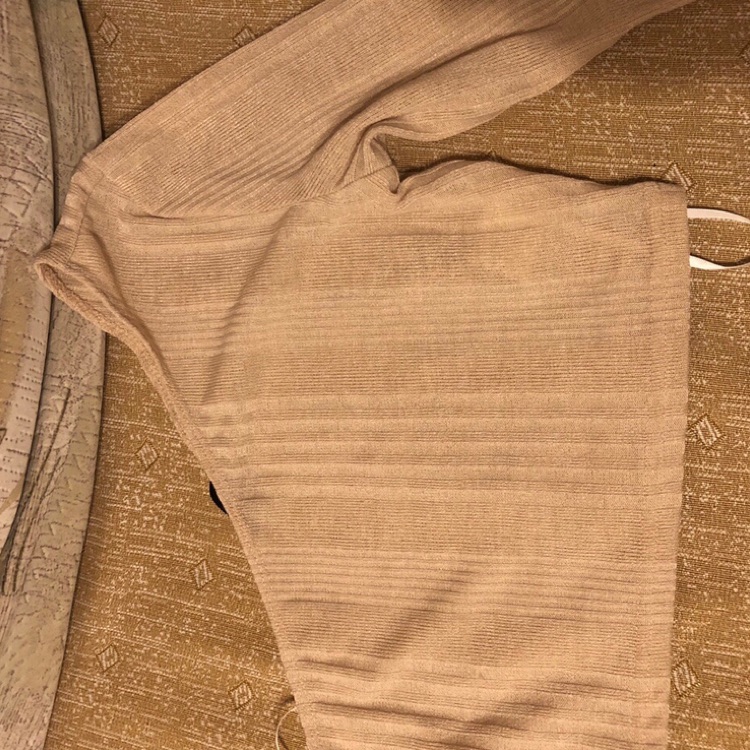 חולצת בטן שרוול אחד M