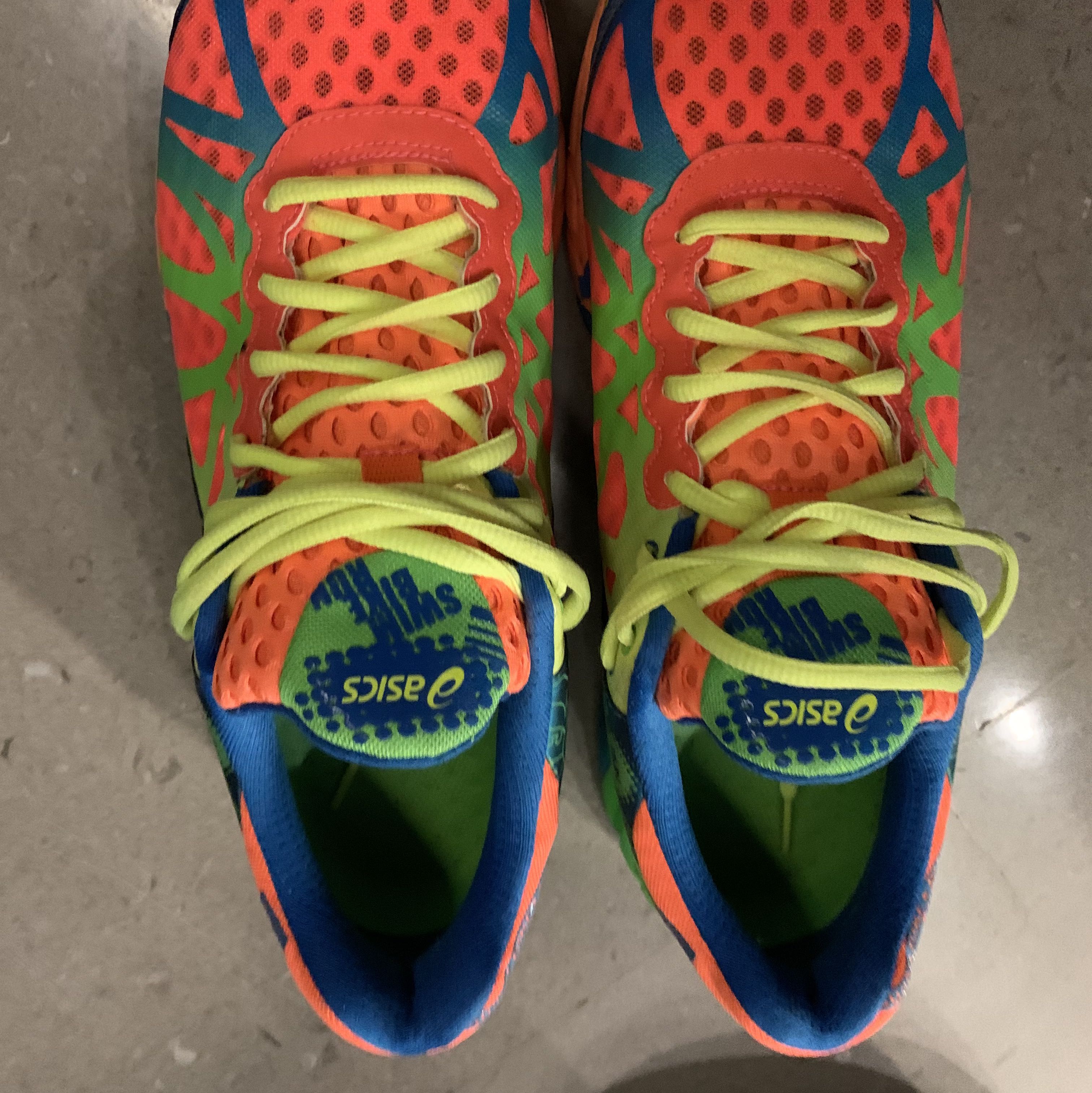 אסיקס מקוריות במצב חדש חדש מידה 45