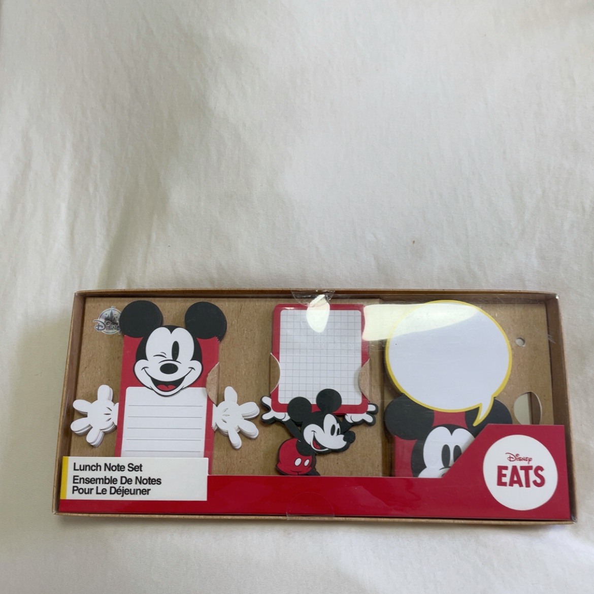 מארז מוצרי נייר של מיקי מאוס מארצות הברית