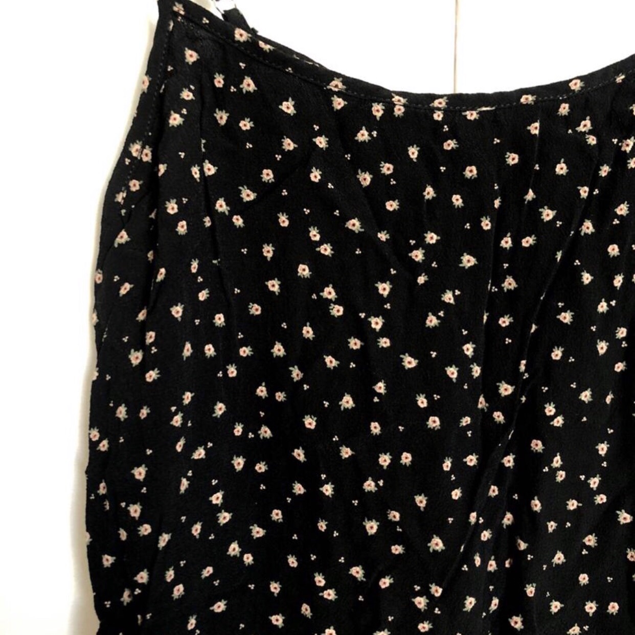 שמלה פרחונית מהממת מברנדי מלוויל🌸