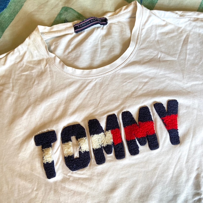 Tommy Hilfiger טישרט 