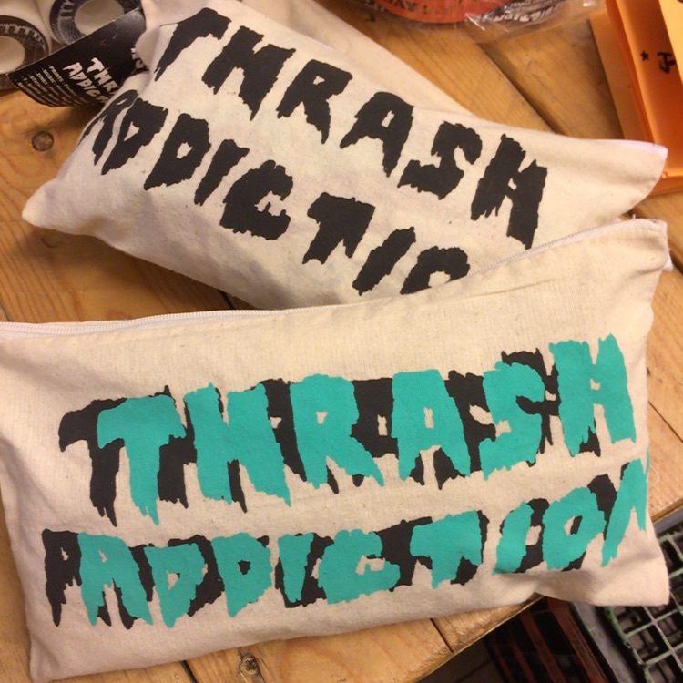 פאוצ קלמר קלאצ׳ נמכר ביאפים 