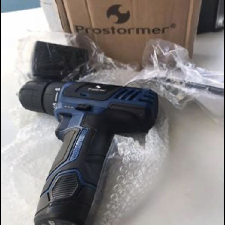 מברגה חדשה באריזה