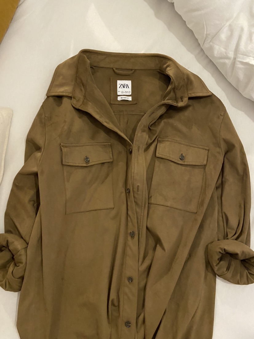 חולצת זמש חומה חדשה של זארה