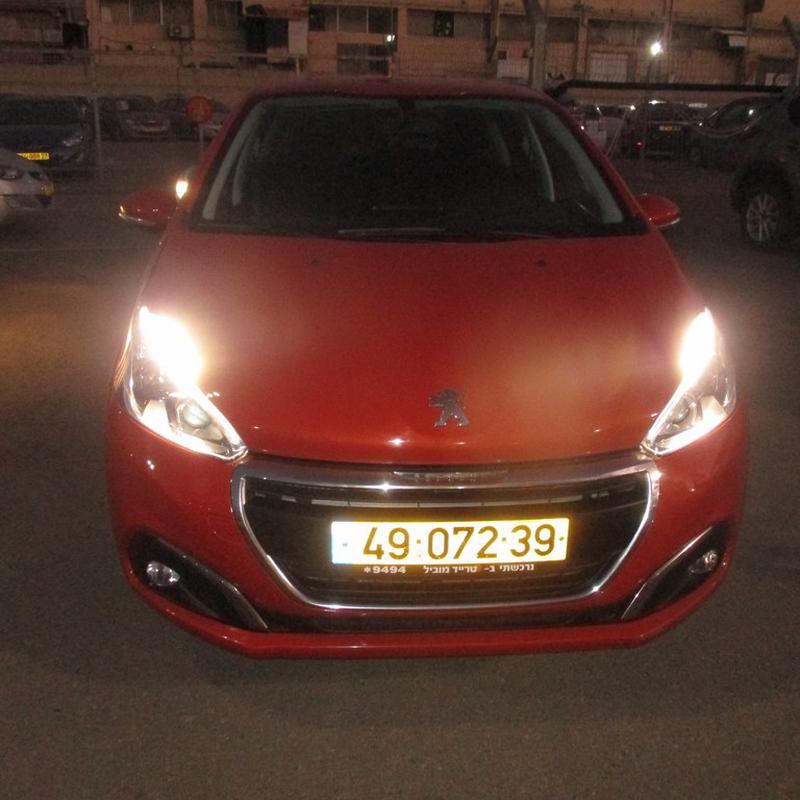 peugeot 208 2016