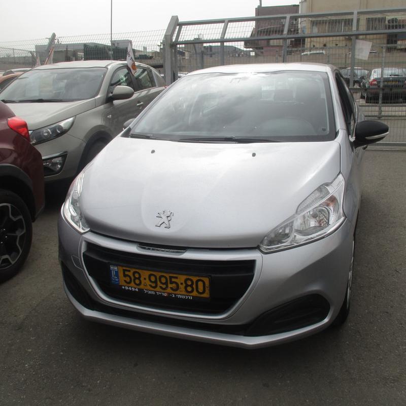 peugeot 208 2017