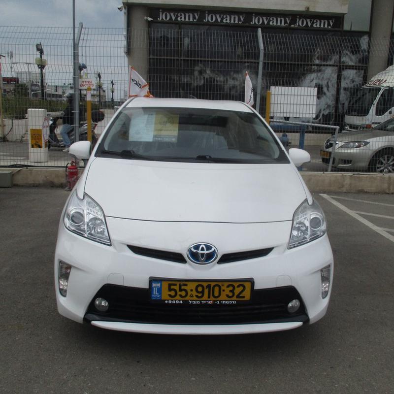 toyota פריוס 2015