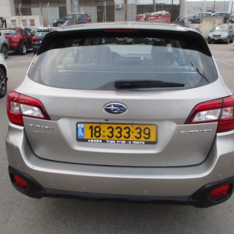 subaru אאוטבק החדשה 2016