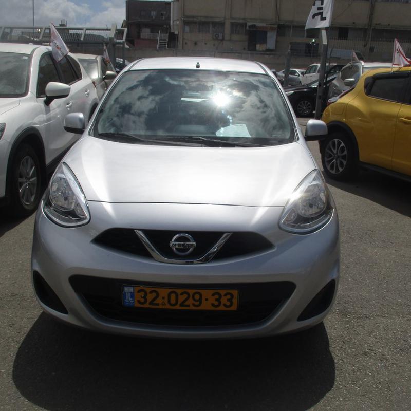 nissan מיקרה 2015
