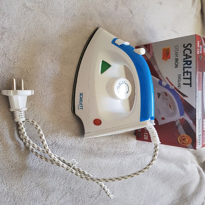 מגהץ סקארלטט