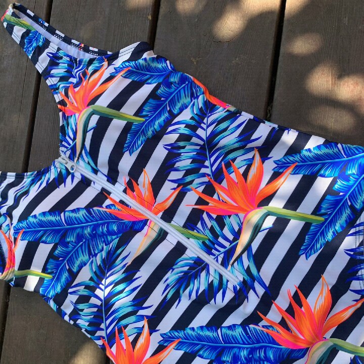 בגדי ים שלמים