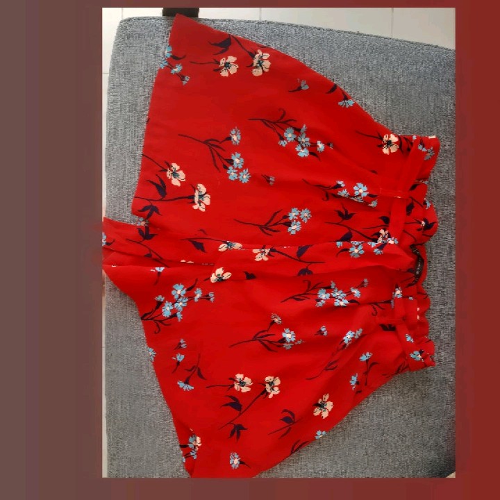 מכנס קשירה קצר מזארה מידה xs