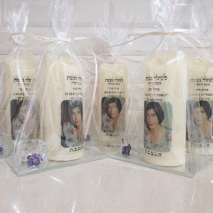 מעמדים מעוצבים להדלקת נרות נשמה