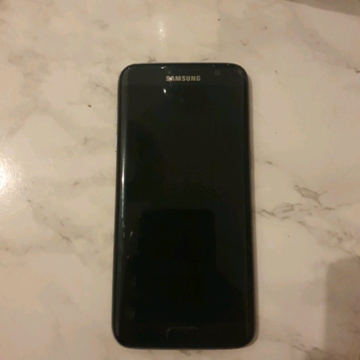 גלקסי 7 אדג' במצב טוב!