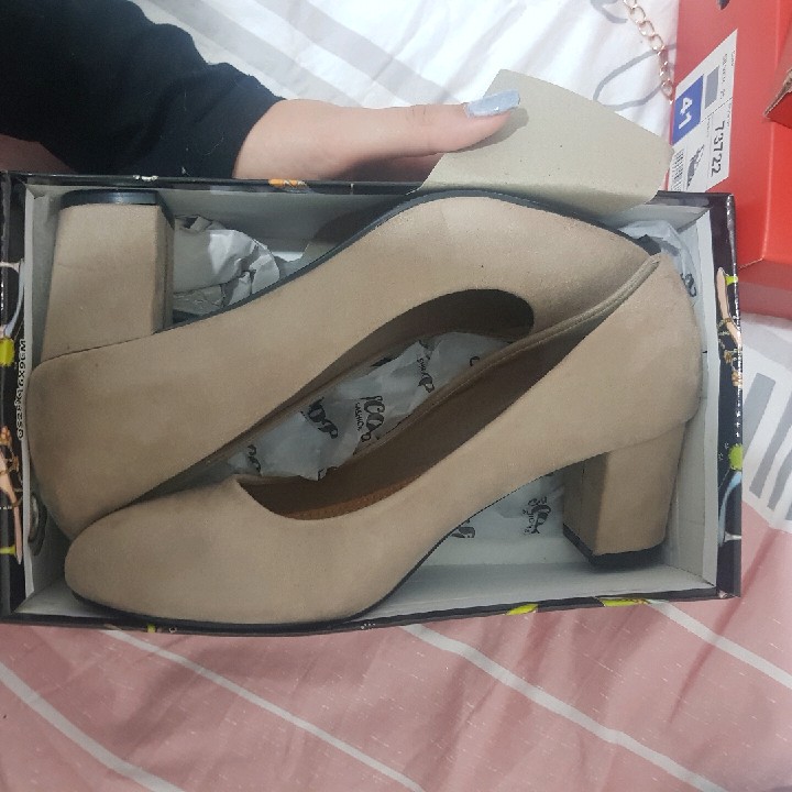 נעל עקב מהממת