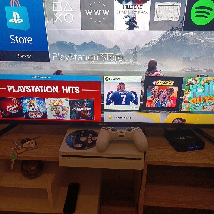 PlayStation 4 