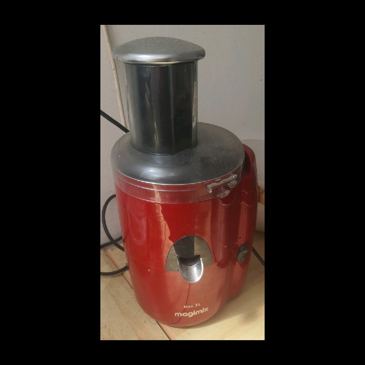 מסחטת מיץ + מסחטת לפרות הדר