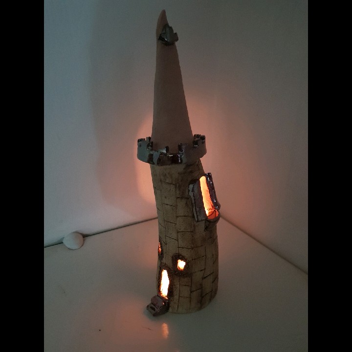 טירה מקרמיקה