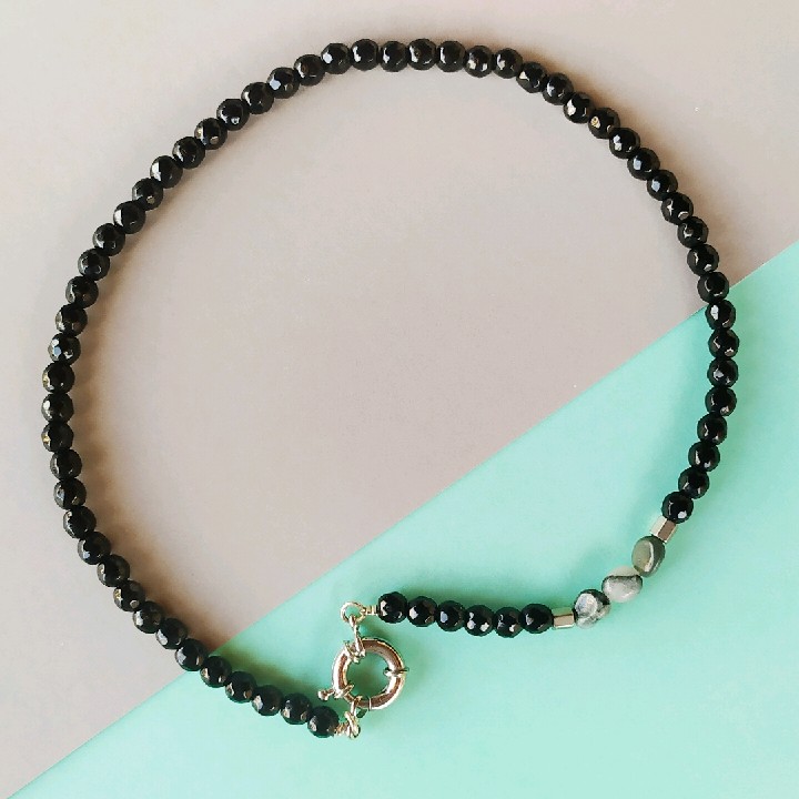 שרשרת Athena א-סימטרית