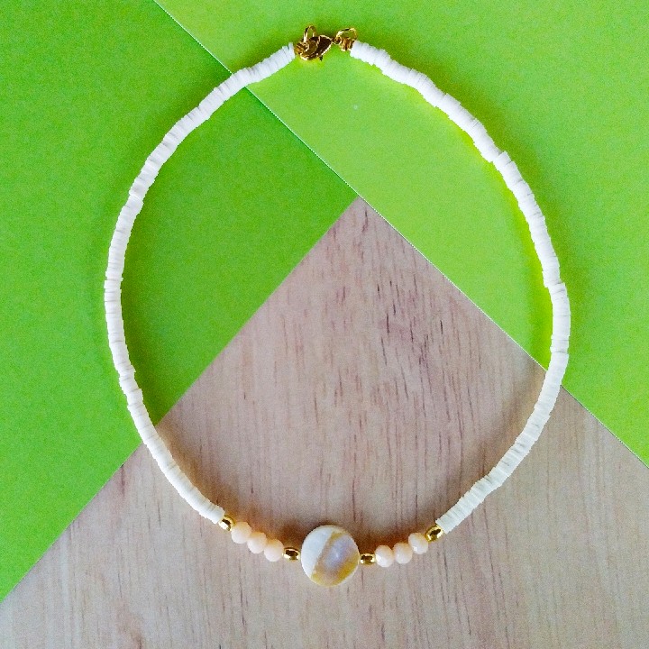 שרשרת Peach לבנה 🍑