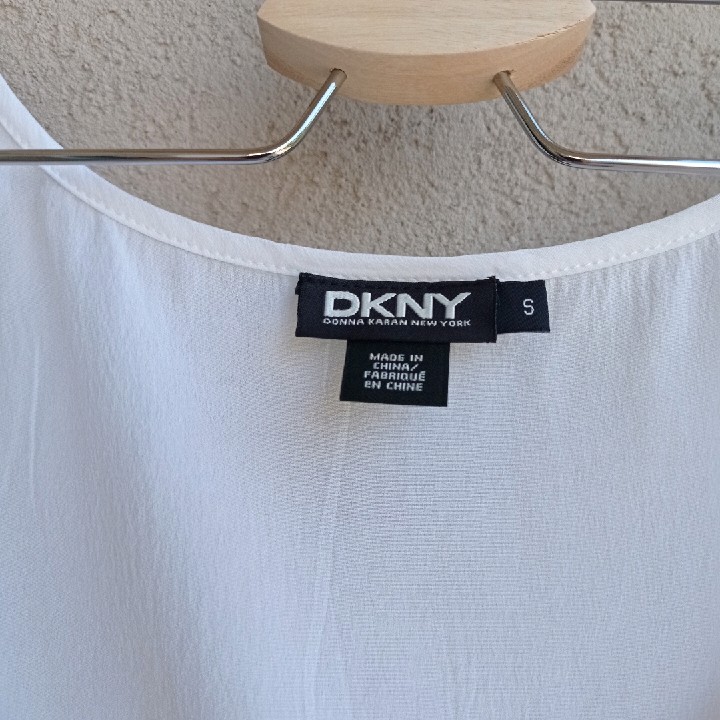 גופיה טוניקה לבנה 100% משי DKNY