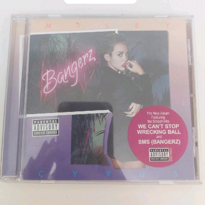 מיילי סיירוס Bangerz דיסק