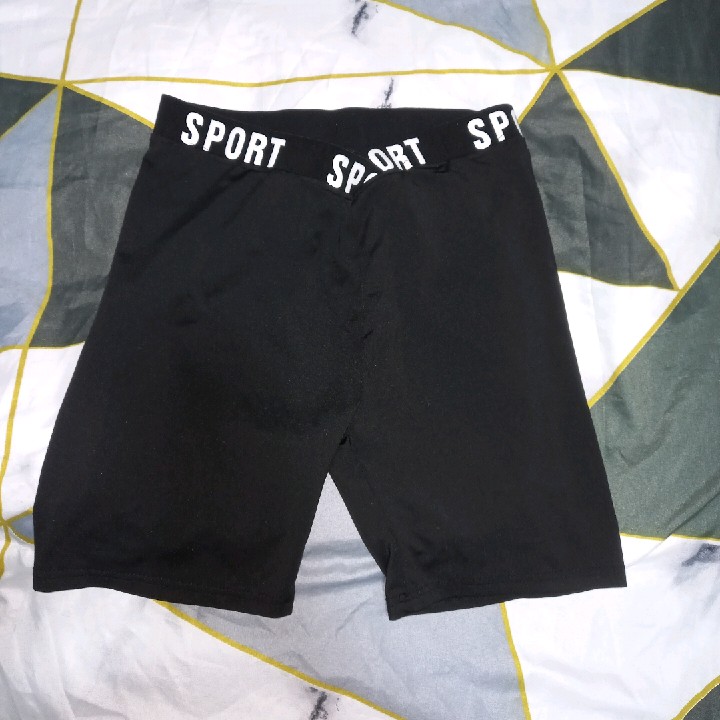 טייץ קצר שיין