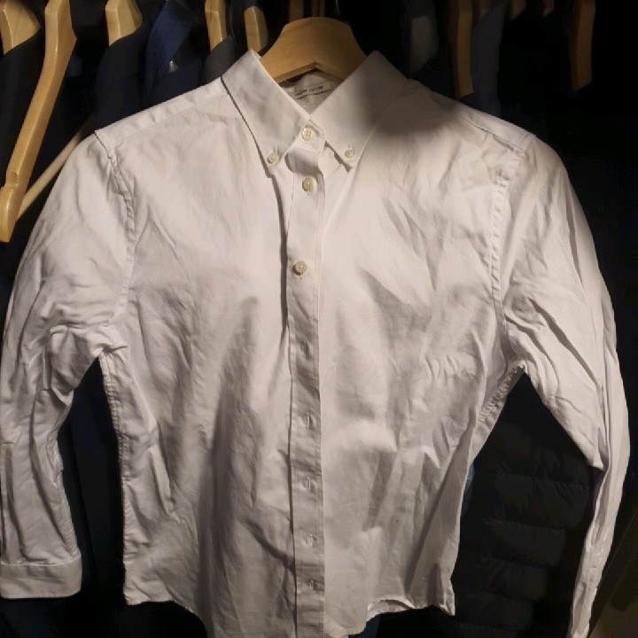 מכופתרת של גאנט לבנה מידה 36