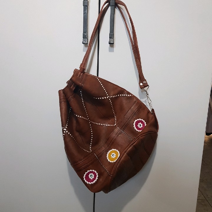 תיק מהמם מעור אמיתי 250 שח