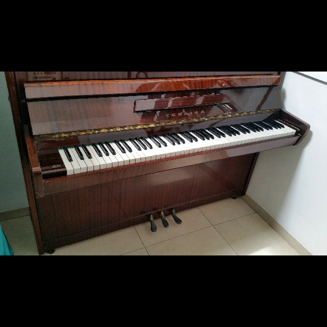 פסנתר ציאייקה משנות ה70. מצב טוב