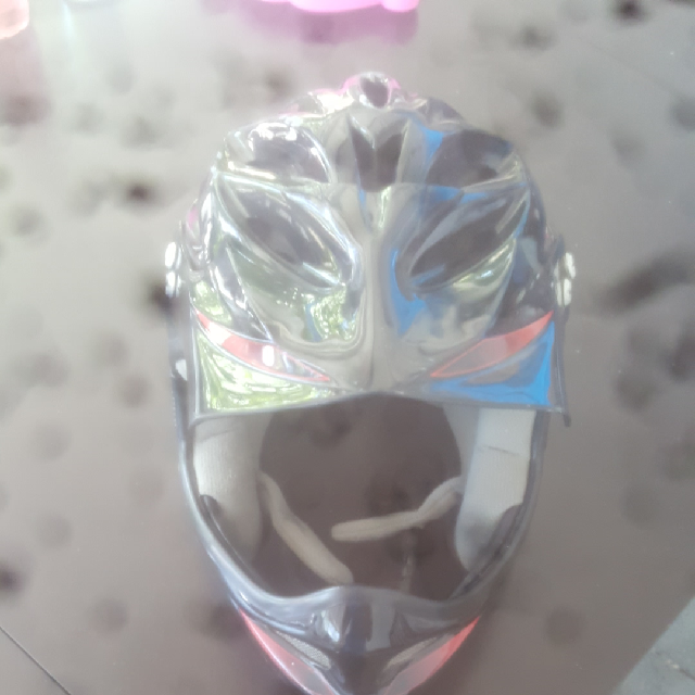 קסדה  פיייל פייס במצב טוב לרצינים  לאופניים חשמליו