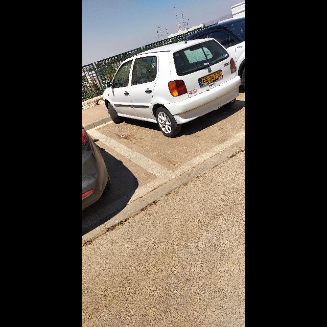 פולקסווגן 1998 יד 3
