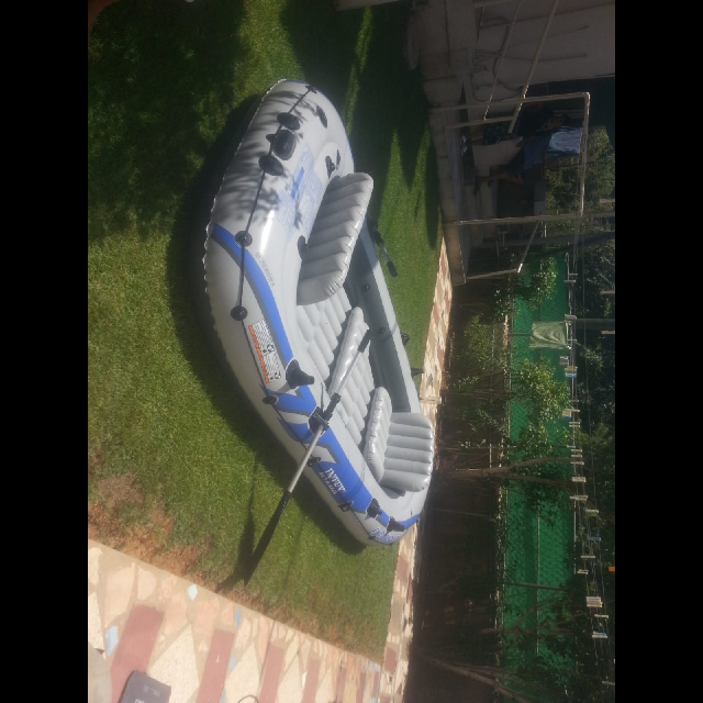 סירה אינטקס אקסרושן 5 אם משוטים והתיק במצב חדש היה בשימוש פעם אחת ניתן לאוסיף משלוח 0509362222