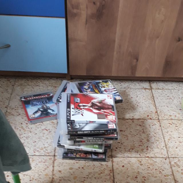 סוני 3 ושלט. משחקים נמכרים בנפרד