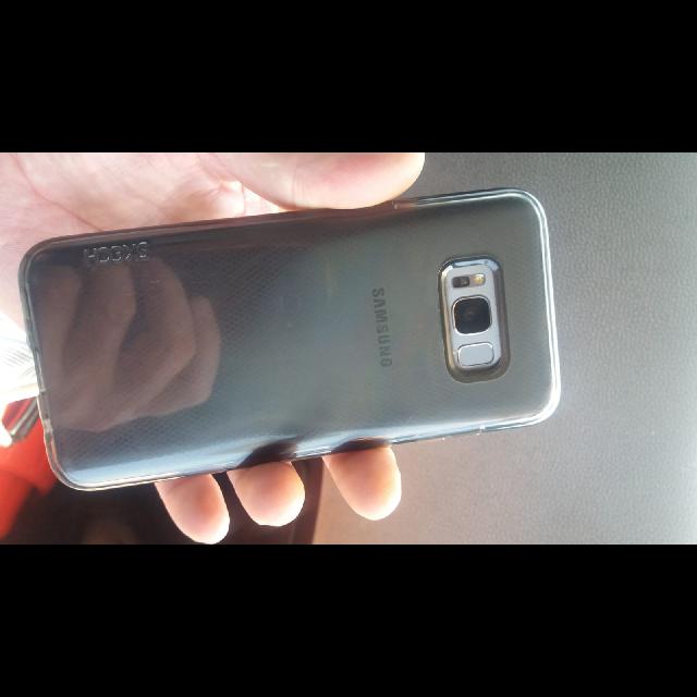 מכשיר גלקסי s8פלוס מצב חדש לגמריי. פשוט צריך כסף