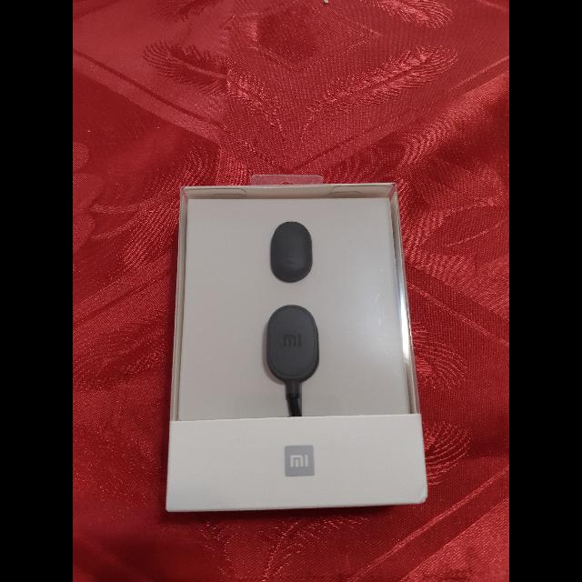 אוזנית שיואמי מקורית לספורט נגד מים חדש באריזה!!!!