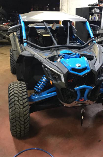 mavrik can am x3 2018 מטופל בחברה