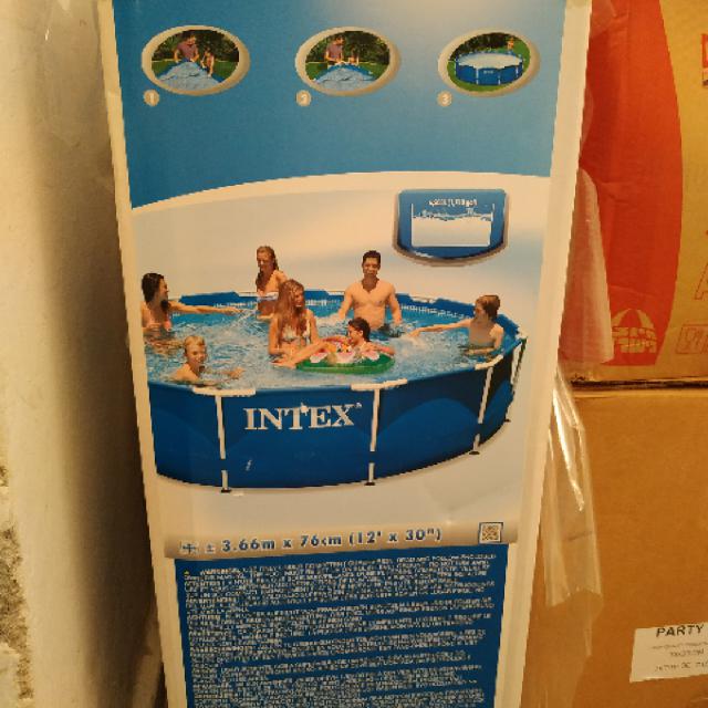 בריכה אינטקס חדשה באריזה