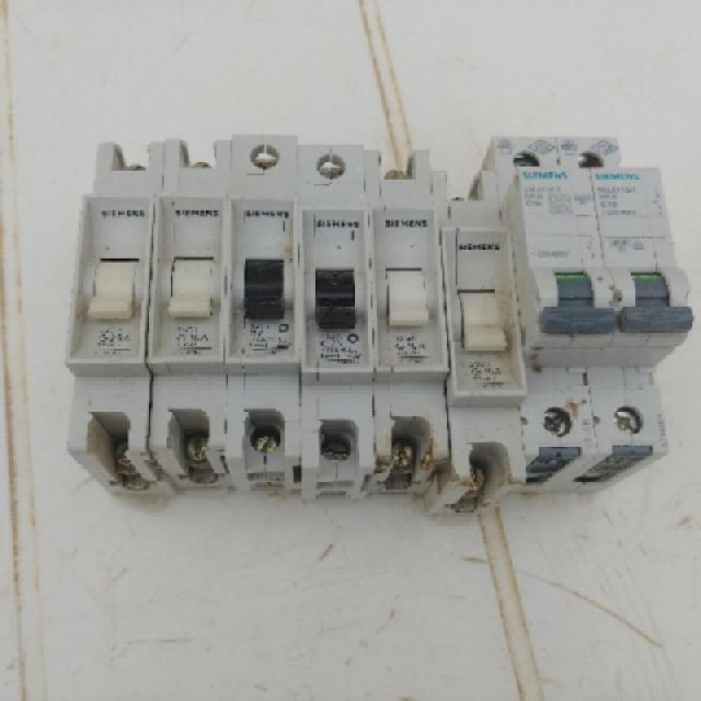 ממטים כמו חדשים ללוח חשמל