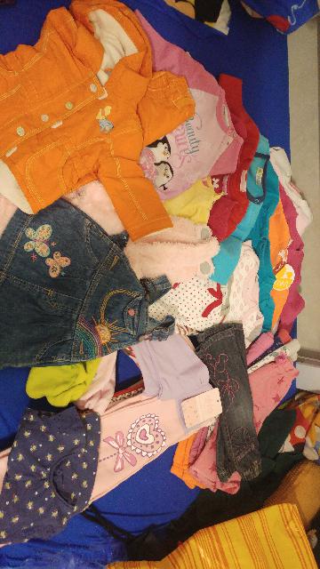 בגדים חורף לתינוקת 3-6 חודשים. יותר מ 50 פריטים. מצב חדש וכמו חדש.