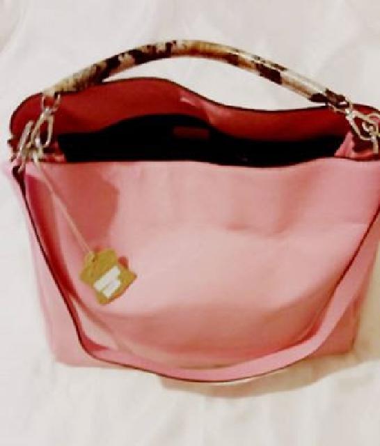 LOUIS VUITTON תיק עור ורוד חדש